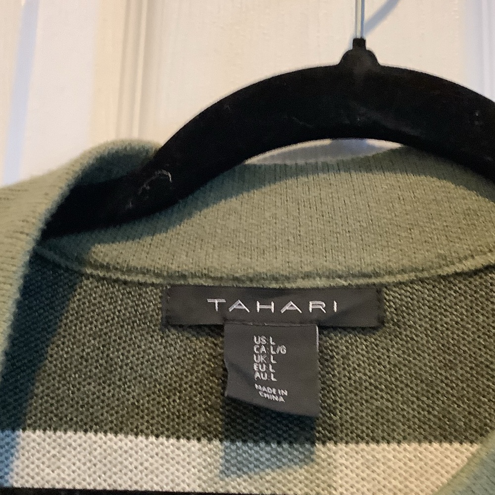 Tahari Olive and Black Knit Sweater - Picture 2 of 10